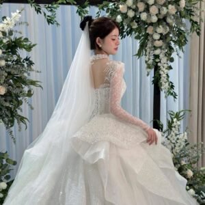 Faye Bloom