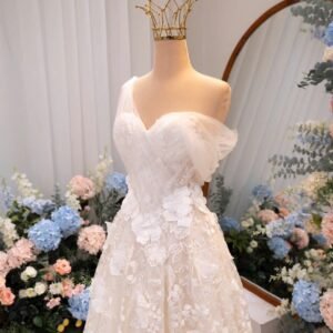 Evelyn Veil