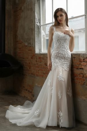 Square Neckline Lace Straps Mermaid Wedding Dress