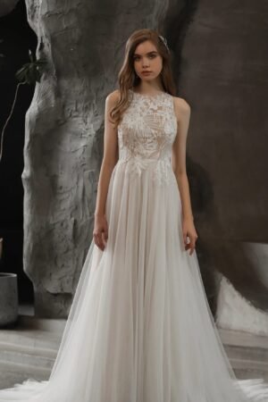 Bateau Neckline A-line Sequined Lace Wedding Dress