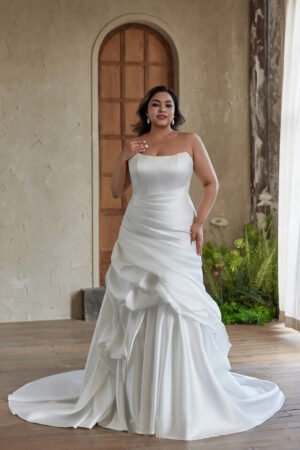 Classic Strapless Satin Wedding Gown with A Unique Ruffle Dress